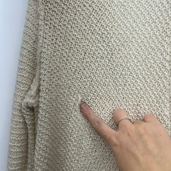 Free People Cream Neutral Oversized Asymmetrical Hem Knit Cardigan Sweater XS - Picture 7 of 7